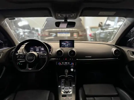 A3 Sedan 2.0 16V 4P TFSI PERFORMANCE BLACK S-TRONIC AUTOMÁTI