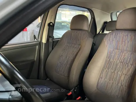 CELTA 1.0 MPFI Life 8V