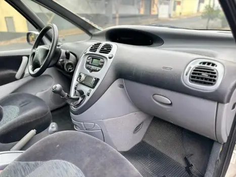 XSARA PICASSO 2.0 Exclusive 16V