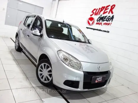 Renault SANDERO - 1.6 EXPRESSION 8V 4P MANUAL 4 portas