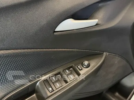 ONIX ONIX SEDAN PLUS LT 1.0 12V TB FLEX AUT.