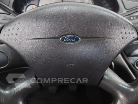 FOCUS HATCH - 1.6 8V 4P MANUAL