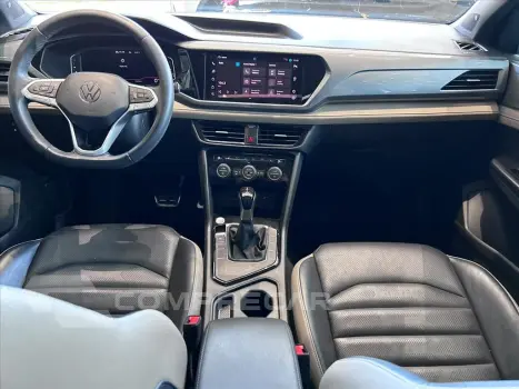 TAOS 1.4 250 TSI TOTAL FLEX HIGHLINE AUTOMÁTICO