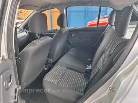 SANDERO - 1.6 EXPRESSION 8V 4P MANUAL