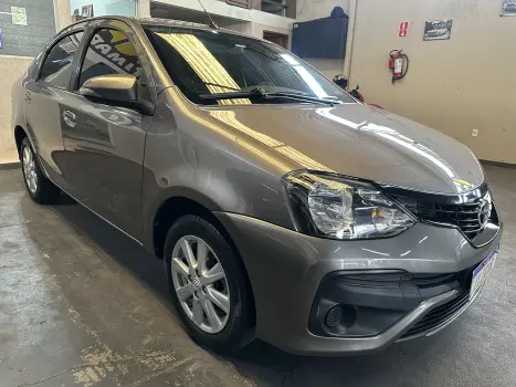ETIOS 1.5 X Plus Sedan 16V