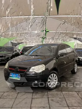 Volkswagen Polo Sedan 1.6 Mi Total Flex 8V 4p 4 portas