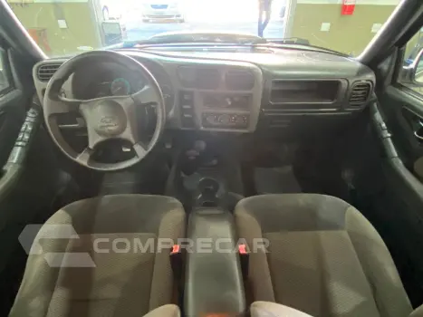 Blazer 2.4 Mpfi Advantage 4X2 8V Flex 4P Manual