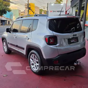 Renegade Longitude 1.8 4x2 Flex 16V Aut.