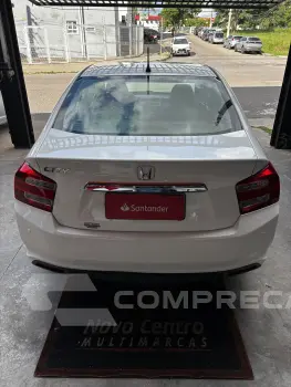 CITY 1.5 LX Sedan 16V