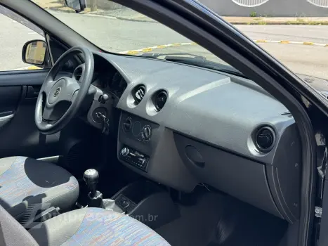 CELTA 1.0 MPFI Life 8V