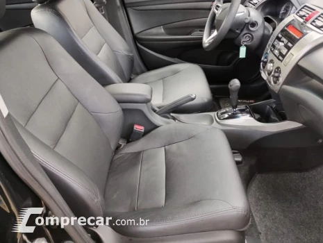 CITY 1.5 LX Sedan 16V