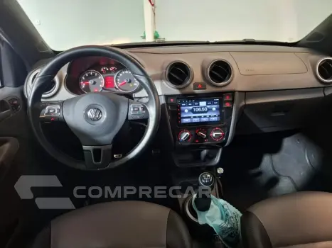SAVEIRO 1.6 Cross CD 16V