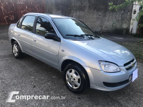 CHEVROLET CORSA 1.0 MPFI Classic Sedan 8V 4 portas