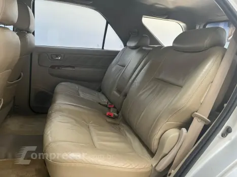 HILUX SW4 3.0 SRV 4X4 7 Lugares 16V Turbo Intercooler