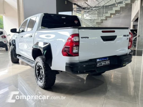 HILUX - 2.8 D-4D TURBO CD GR-S 4X4 AUTOMÁTICO