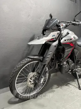 LANDER 250 ABS CONNECTED