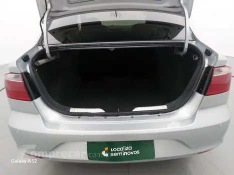 VOYAGE 1.0 12V MPI TOTALFLEX 4P MANUAL