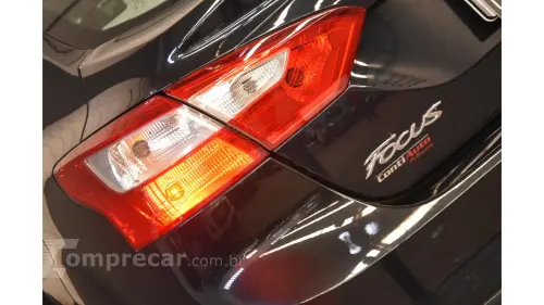 FOCUS SEDAN - 2.0 TITANIUM SEDAN 16V 4P AUTOMÁTICO