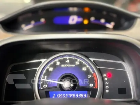 CIVIC - 1.8 EXS 16V 4P AUTOMÁTICO