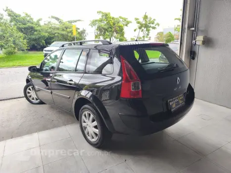 MEGANE 1.6 DYNAMIQUE GRAND TOUR 16V FLEX 4P MANUAL