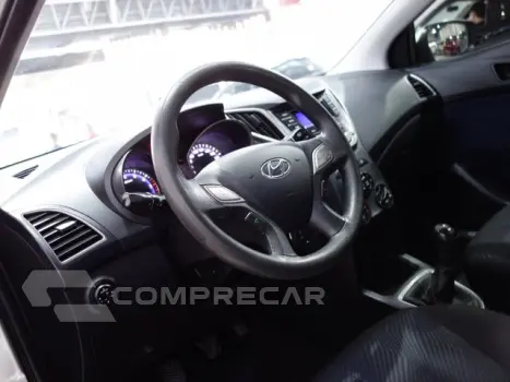 HB20S - 1.6 COMFORT PLUS 16V 4P MANUAL