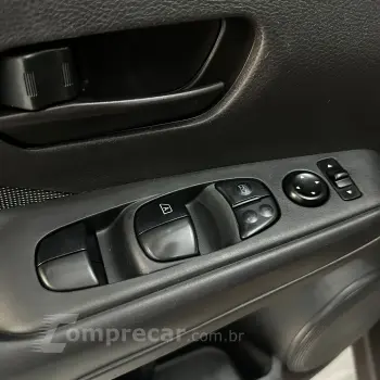 KICKS Active S 1.6 16V Flex Aut.