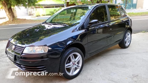 Fiat STILO 1.8 MPI 8V 4 portas