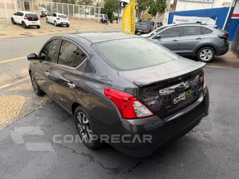 VERSA UNIQUE 1.6 16V FlexStart 4p Aut.