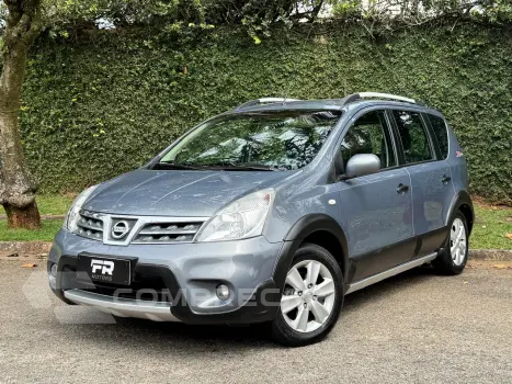 NISSAN LIVINA 1.8 SL X-gear 16V 4 portas