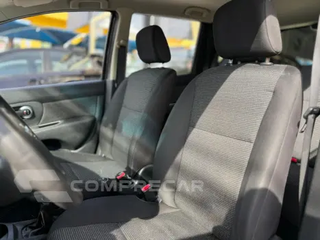 LIVINA 1.6 16V Flex Fuel 5p