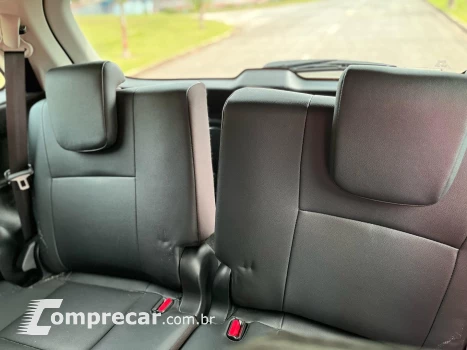 HILUX SW4 2.8 D-4D TURBO DIESEL SRX 7L 4X4 AUTOMÁTICO