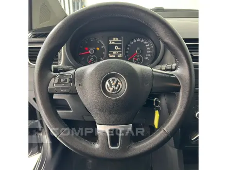 FOX 1.6 MI 8V FLEX 4P MANUAL