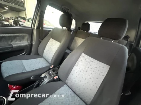 FIESTA 1.0 MPI Class Hatch 8V