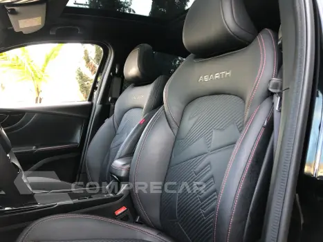 Fastback 1.3 Turbo 270 Flex Abarth At6