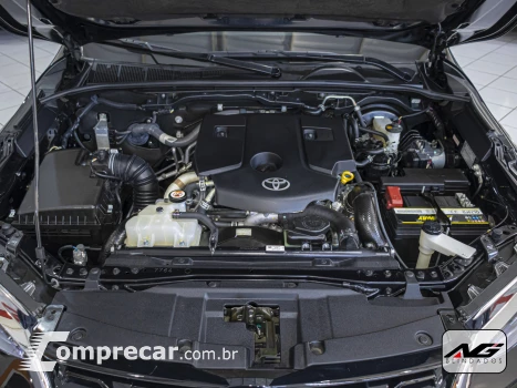HILUX SW4 2.8 SRX 4X4 7 Lugares 16V Turbo Intercooler