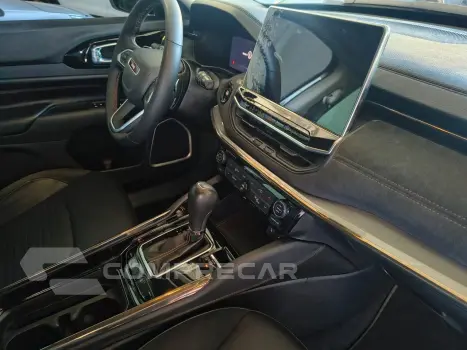 Commander 1.3 16V 4P FLEX T270 LIMITED TURBO AUTOMÁTICO AT6