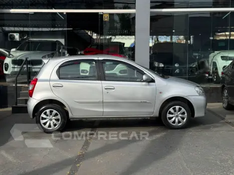 ETIOS XS  1.3 Flex 16V 5p Mec.