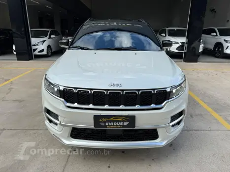 Commander 1.3 T270 Turbo Flex Overland At6