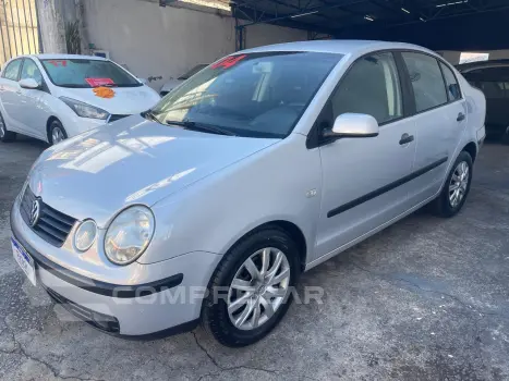 Volkswagen POLO 1.6 MI 8V 4 portas