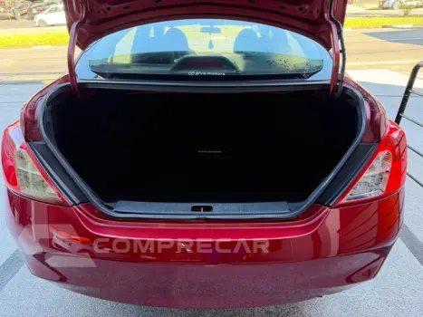 VERSA 1.0 12V FlexStart 4p Mec.