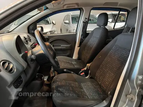 UNO 1.0 EVO VIVACE 8V FLEX 4P MANUAL