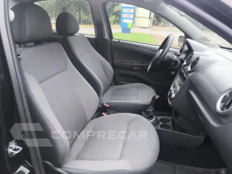 VOYAGE - 1.0 MI 8V 4P MANUAL