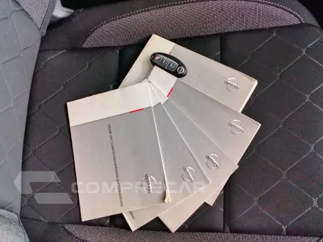 KICKS SV 1.6 16V FlexStar 5p Aut.