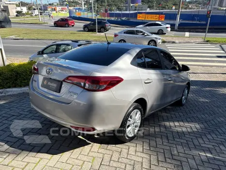 YARIS XL Sedan 1.5 Flex 16V 4p Aut.