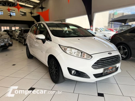 FORD FIESTA 1.0 ECOBOOST TITANIUM PLUS HATCH 12V FORD 4 portas