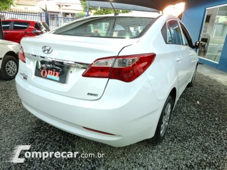 HB20S - 1.0 COMFORT PLUS 12V 4P MANUAL