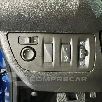 Kwid KWID Intense 1.0 Flex 12V 5p Mec.