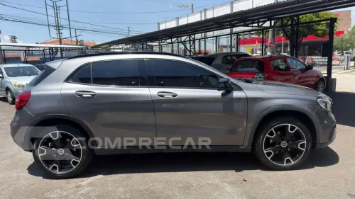 GLA 200 1.6 16V 4P FLEX CGI NIGHT TURBO AUTOMÁTICO