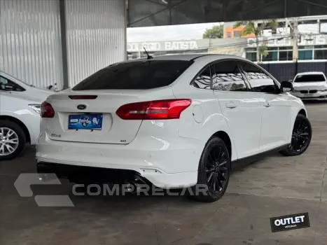 FOCUS 2.0 TITANIUM FASTBACK 16V FLEX 4P POWERSHIFT