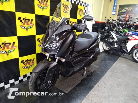 X-MAX 250